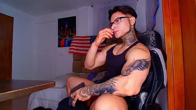 DennisWalkerr Шоу с уебкамера