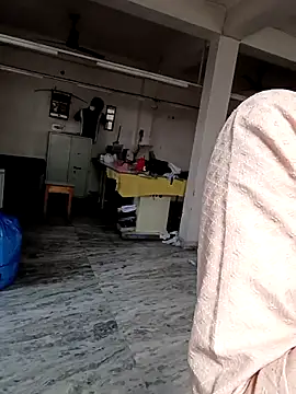 Sala de chat ao vivo de KumarSilencesex21