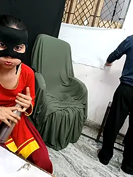 KumarSilencesex21: вебкам-шоу