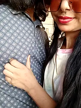 Show de KumarSilencesex21 na webcam