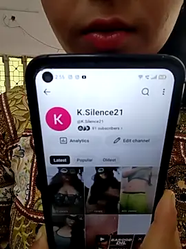 Chatroom XXX en direct de KumarSilencesex21