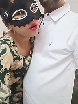 Show modela KumarSilencesex21 na web-kameri