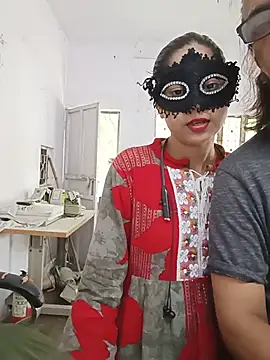 Webkamerová show KumarSilencesex21
