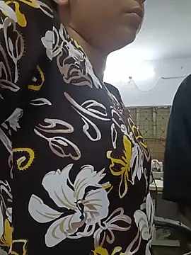 Pokazy przed kamerką – KumarSilencesex21