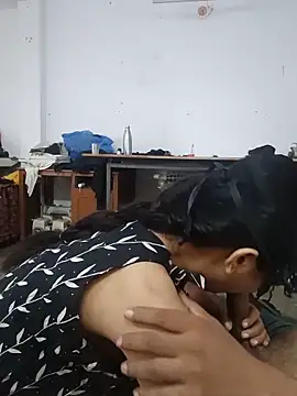 KumarSilencesex21 网络视讯表演