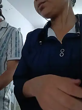 KumarSilencesex21 现场XXX聊天
