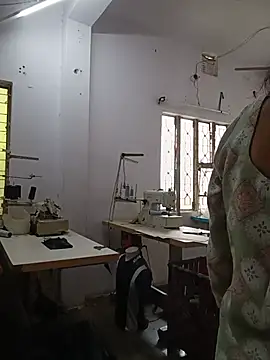 KumarSilencesex21: διαδικτυακό σόου στην κάμερα