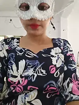 KumarSilencesex21: вебкам-шоу