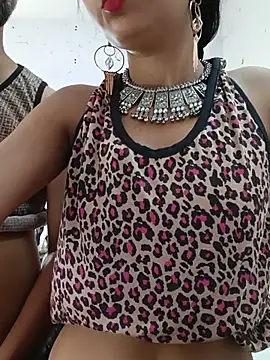 KumarSilencesex21 在線直播表演