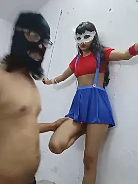 Show de KumarSilencesex21 na webcam
