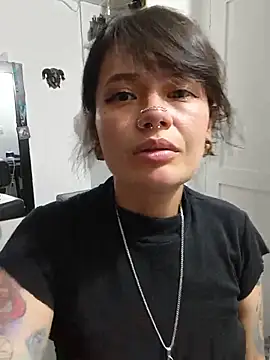 rousstattoo Live XXX-Chat