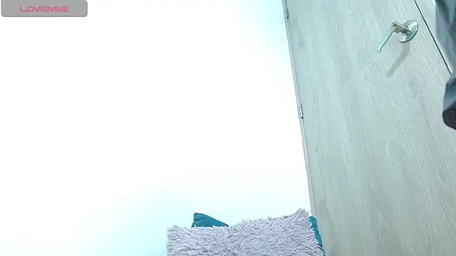 avaleri_cherry live-chat rom
