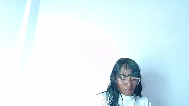avaleri_cherry: вебкам-шоу