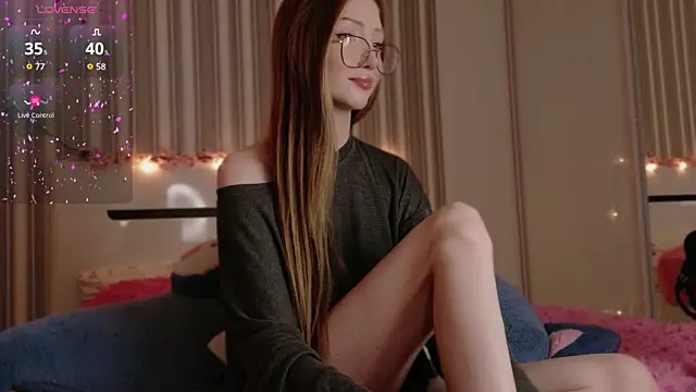 Awwwrora Live XXX-chat