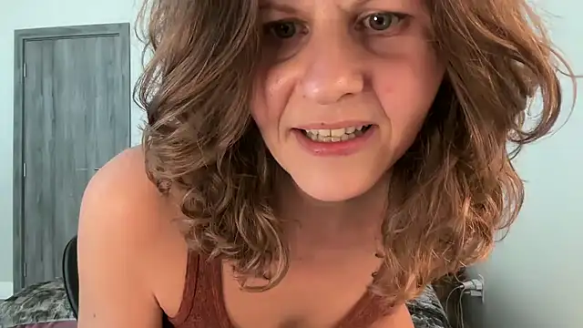 Chat XXX en directo de leahsparkles