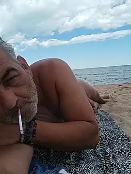 kevincumpornのウェブカメラショー