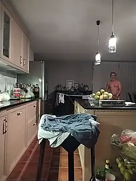 Show modela kevincumporn na web-kameri