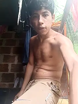 Pokazy przed kamerką – Andres123cv