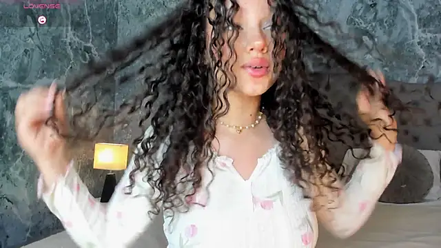 LucyLovelyy's Live XXX Chat