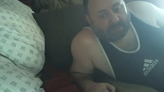 immikew1975 Show in webcam