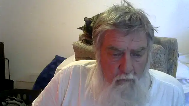 Pokazy przed kamerką – viejo_oso