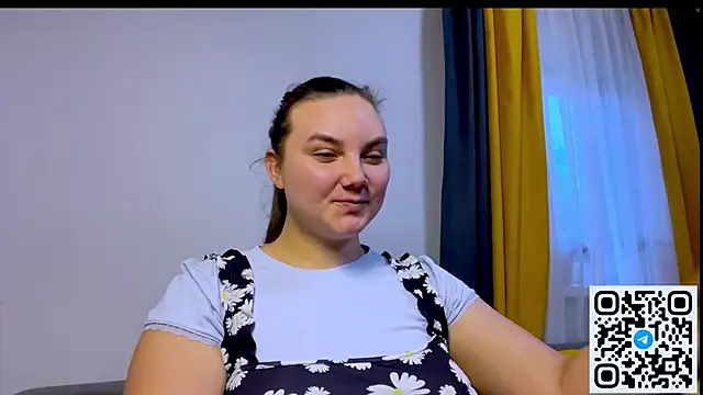 Dreamyblushfairy's Webcam Show