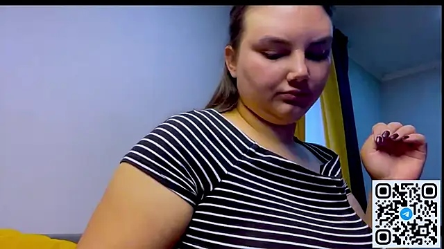Dreamyblushfairy's Live XXX Chat