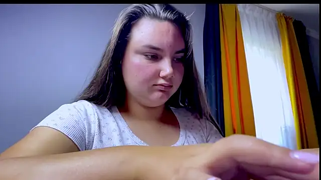 Dreamyblushfairy's Live XXX Chat