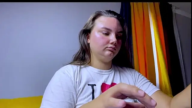 Chat XXX en directo de Dreamyblushfairy