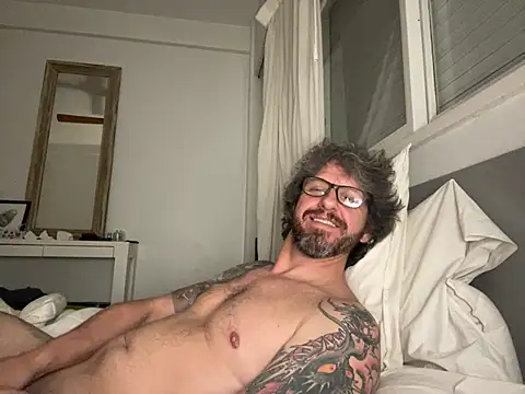 Guloiok Pertunjukan Webcam