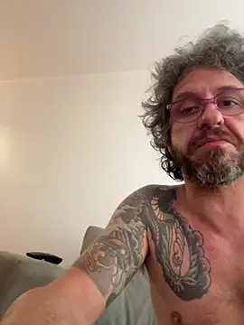 Guloiok Live XXX-Chat