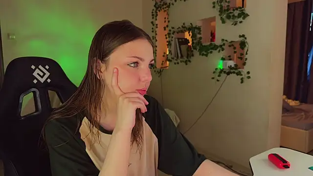 RobertAndLinela – webcam-show