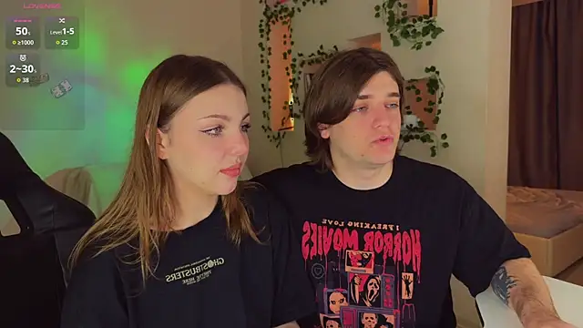 RobertAndLinela Adlı Modelin Web Kamerası Şovu