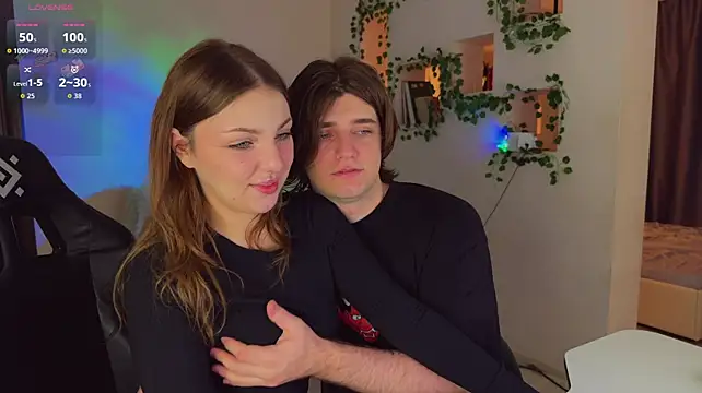 RobertAndLinela Adlı Modelin Web Kamerası Şovu