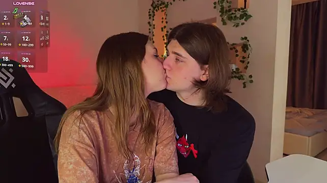 RobertAndLinela Webcam-Show