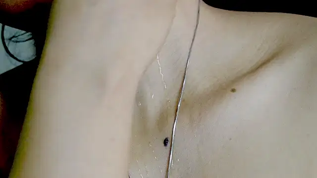sexyhoney27's Live Chat Room