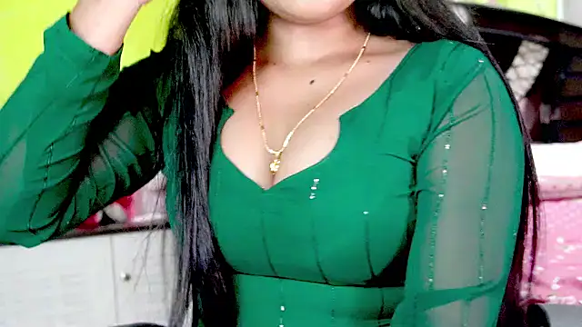 sexyhoney27 Adlı Modelin Web Kamerası Şovu