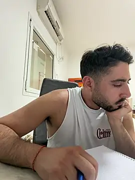 luffykingofpirets Adlı Modelin Web Kamerası Şovu