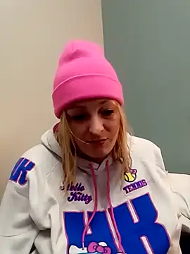 iAmJeNeSy's Live XXX Chat