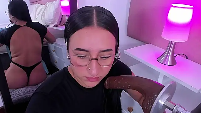 SammyMorales' Live XXX Chat