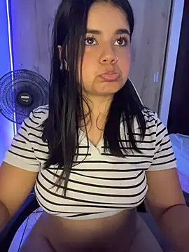 XXXAngella 在線直播表演