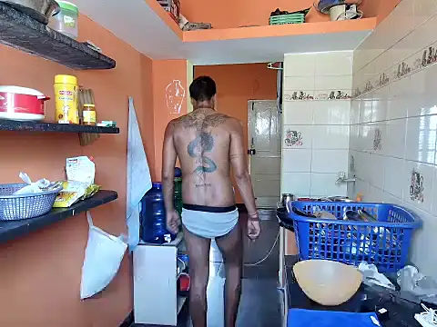 Gre3k_god Adlı Modelin Web Kamerası Şovu