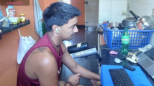 Gre3k_god Show Webcam