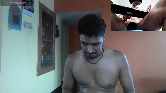 Gre3k_god Show Webcam