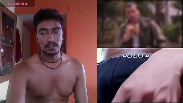Gre3k_god Show in webcam