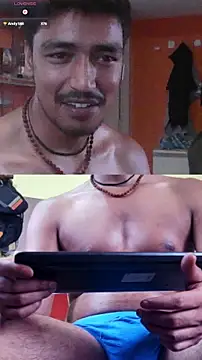 Gre3k_god Show in webcam