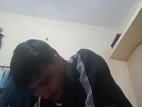 Gre3k_god – webcam-show