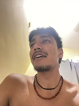 Gre3k_god – webcam-show