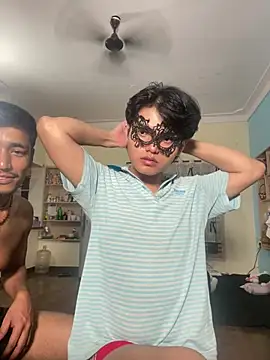 Gre3k_god webcam show