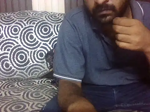 lucknowguy Adlı Modelin Web Kamerası Şovu
